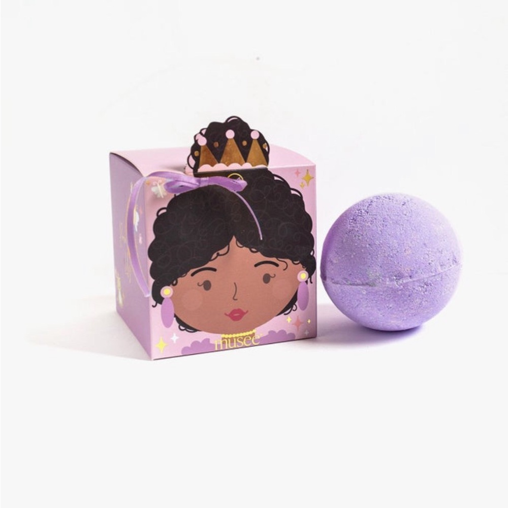 Party Sale $5.🎉Princess Lily Surprise Inside Bath Balm